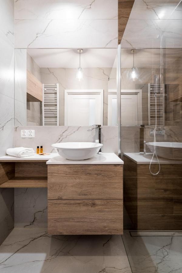 1555 I Z Miejscem Parkingowym Apartment Torun